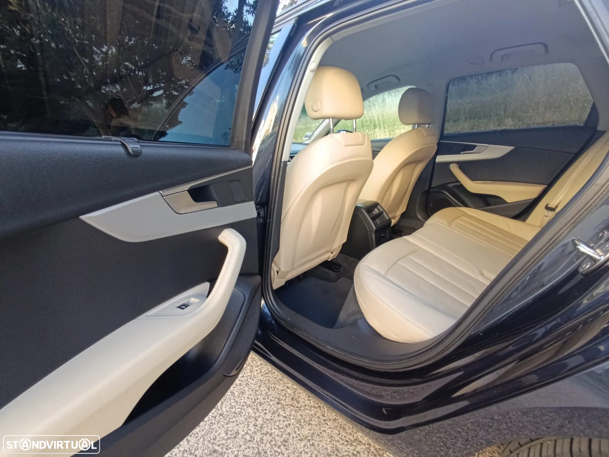 Audi A4 Avant 2.0 TDI exclusive - 26