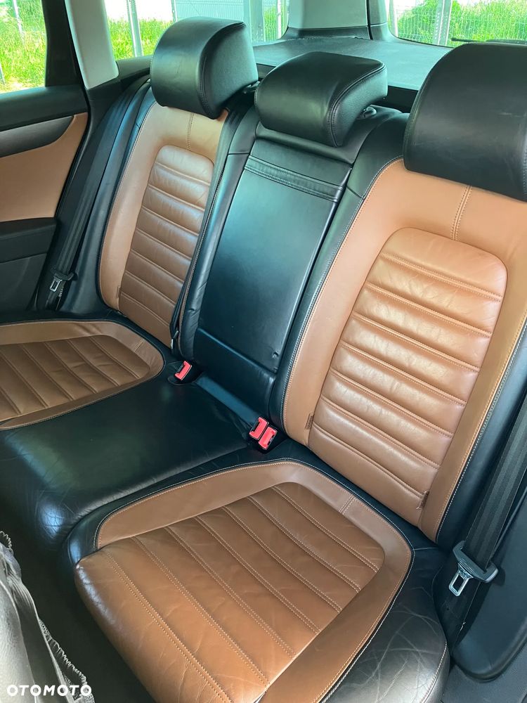Volkswagen Passat 2.0 TDI Comfortline - 15