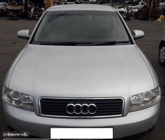 Audi A4 B6 1.9 TDI de 2001 disponível para peças FRENTE VENDIDA - 2
