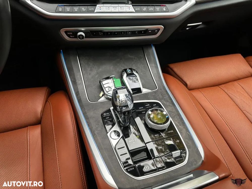 BMW X5 xDrive45e - 8