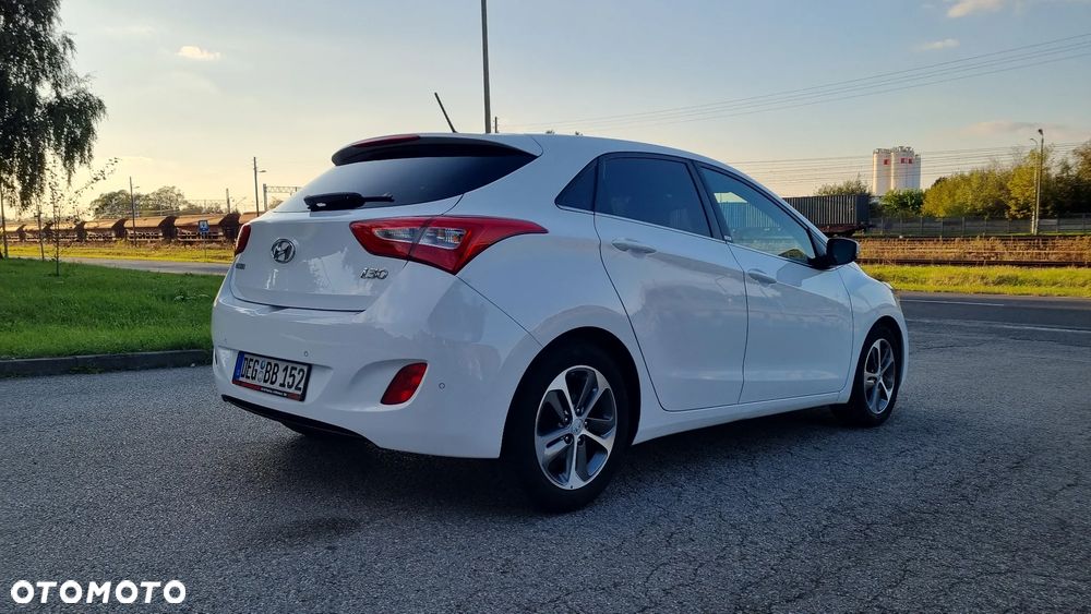 Hyundai i30 1.4 Passion - 7