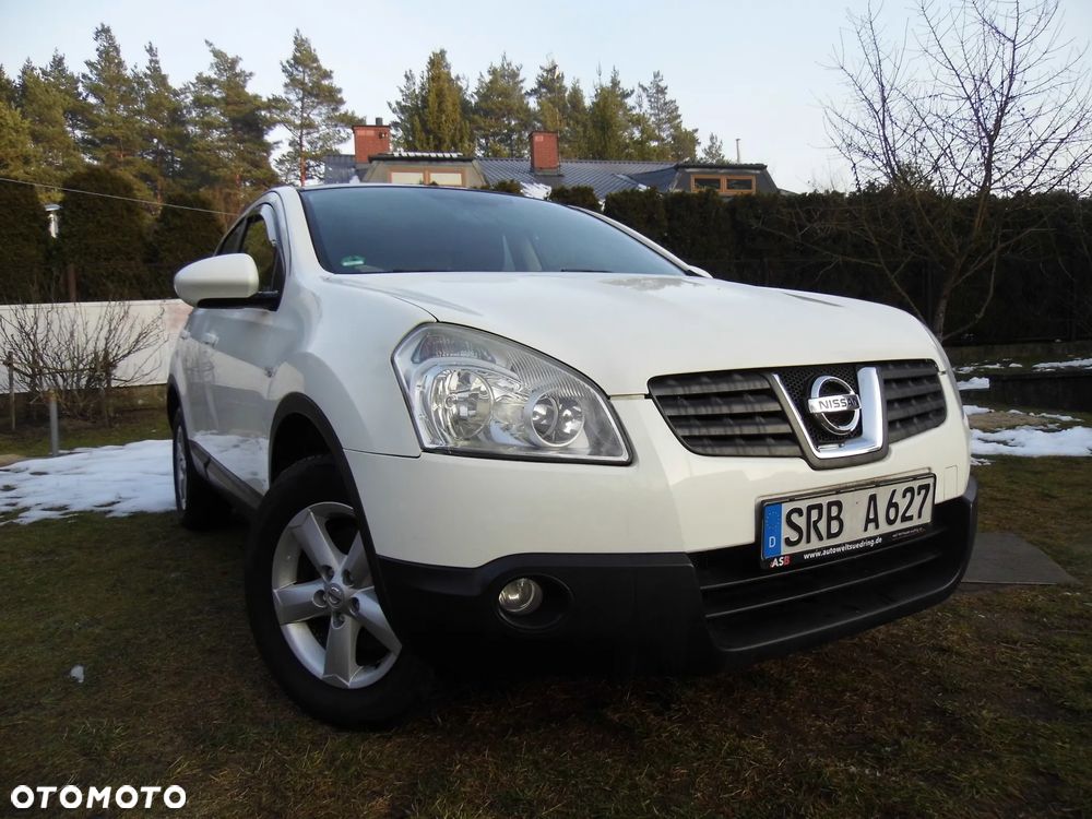 Nissan Qashqai 1.6 visia - 2