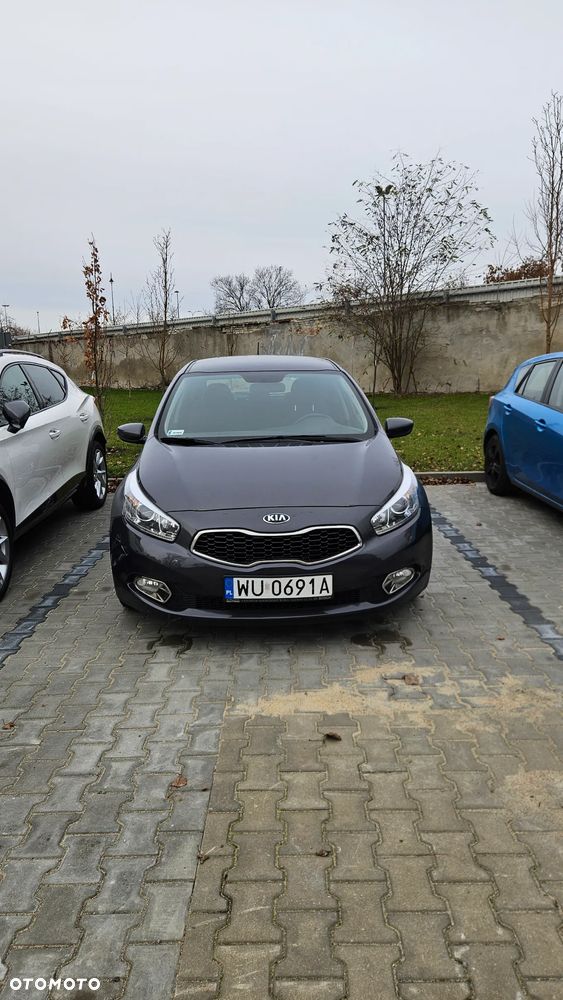 Kia Ceed 1.6 CRDi M - 3