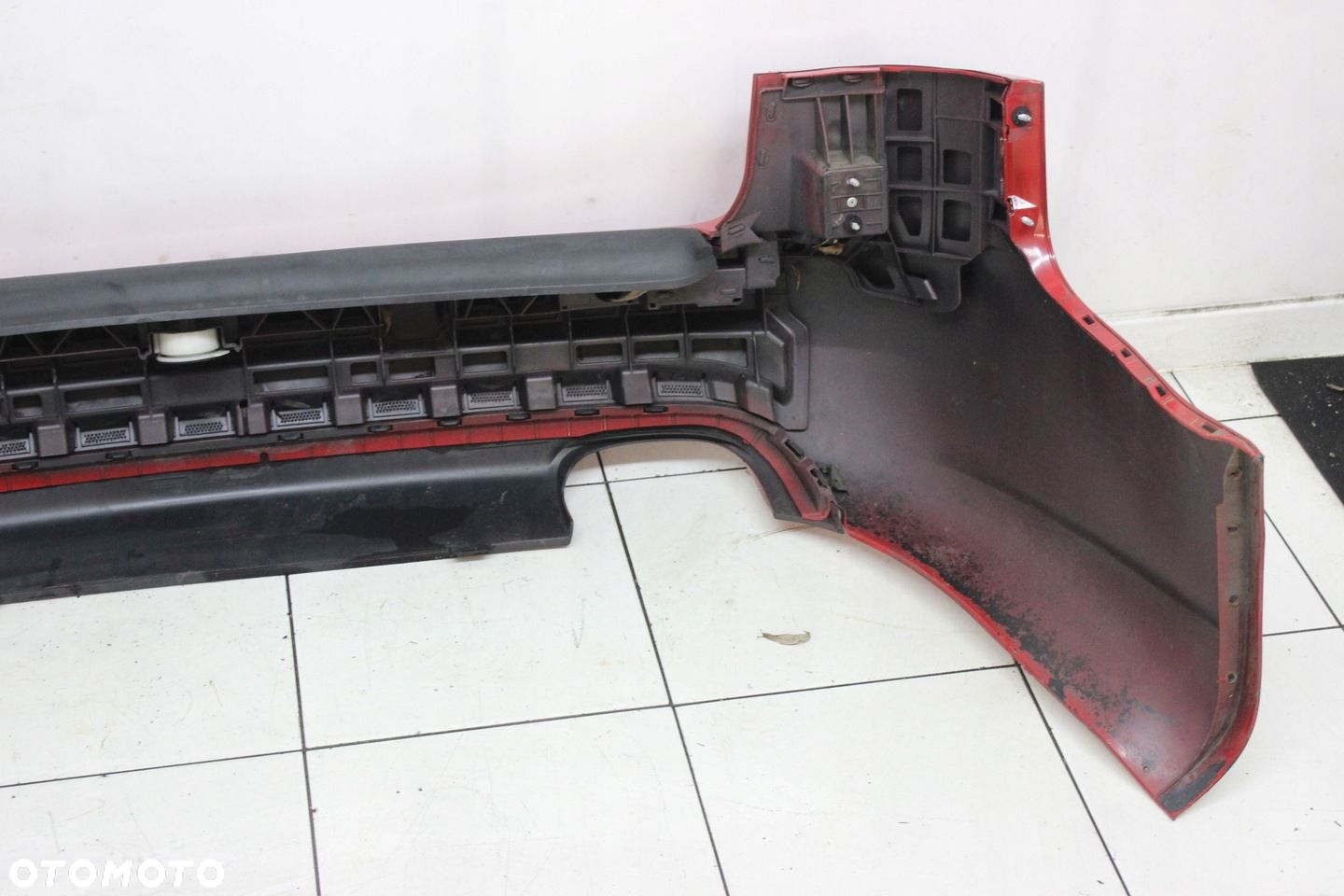 AUDI A4 B7 KOMBI 2004R- S-LINE SLINE ZDERZAK TYŁ TYLNY LY3J - KOD LAKIERU - 10