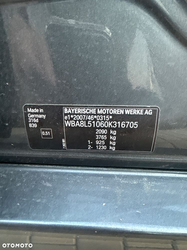 BMW Seria 3 316d - 21