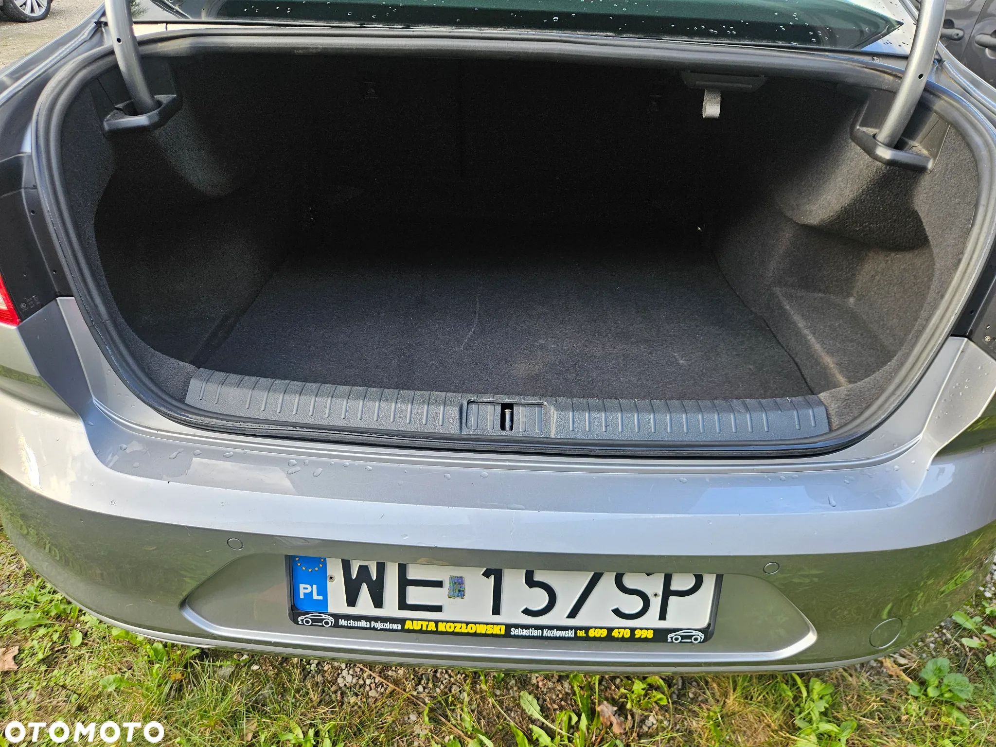 Volkswagen Passat - 18