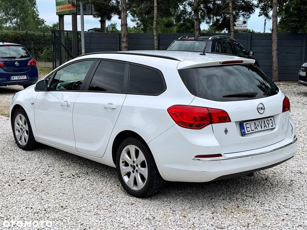 Opel Astra 1.4 Turbo Sports Tourer ecoFLEX Start/Stop Innovation - 10