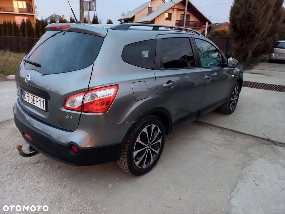 Nissan Qashqai+2 - 28