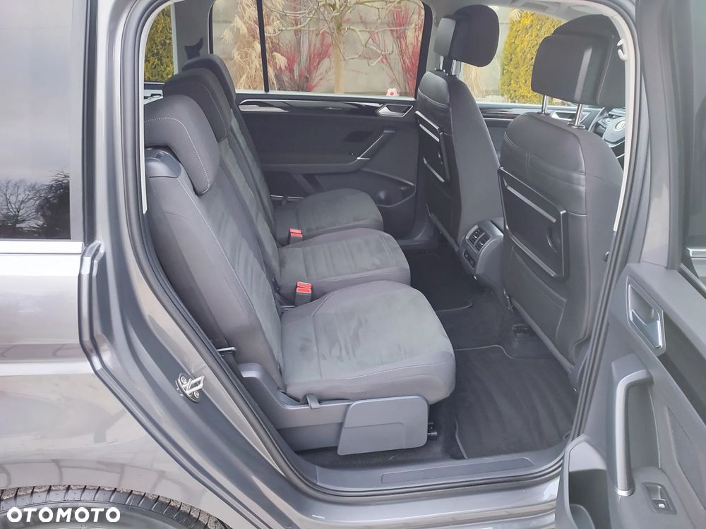 Volkswagen Touran 2.0 TDI BMT Comfortline DSG - 37