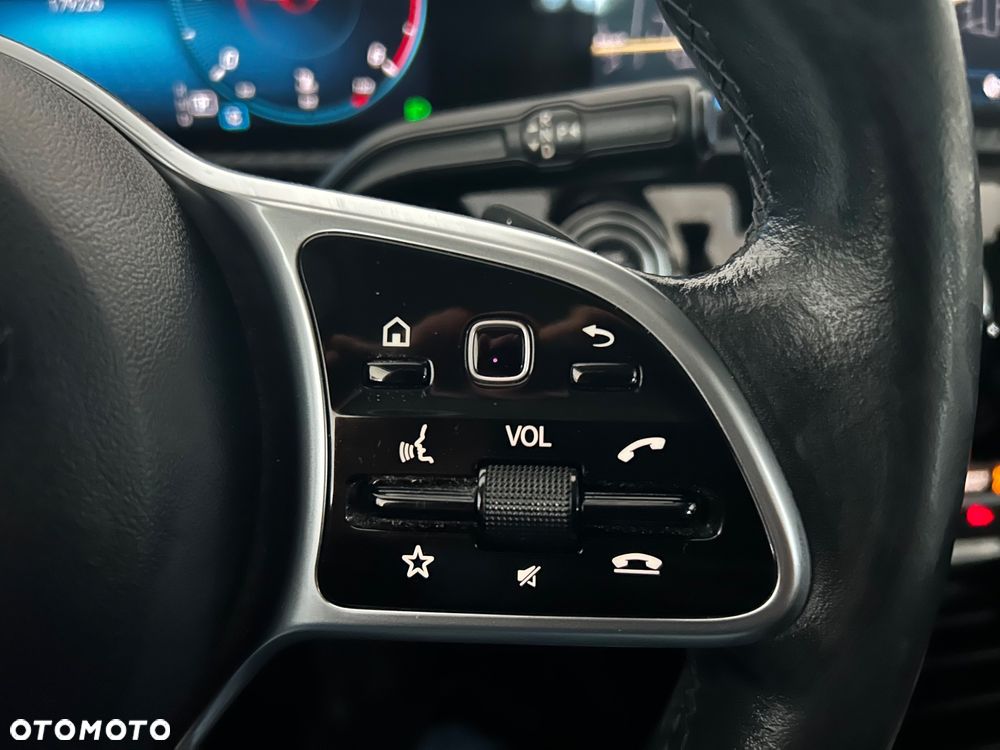 Mercedes-Benz Klasa A 180 d 7G-DCT - 31