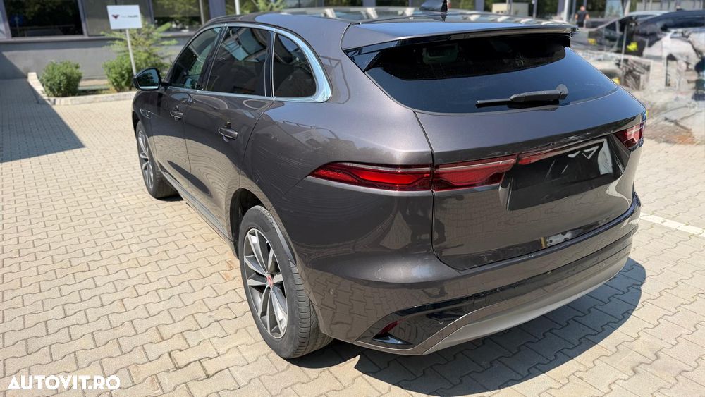 Jaguar F-Pace D200 AWD SE - 8