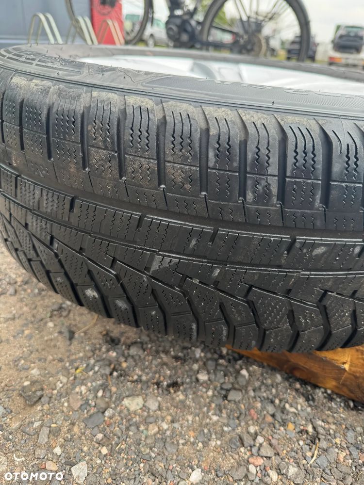 KOMPLET KÓŁ KOŁA KOŁO VOLKSWAGEN TIGUAN 225 /65 17 - 8