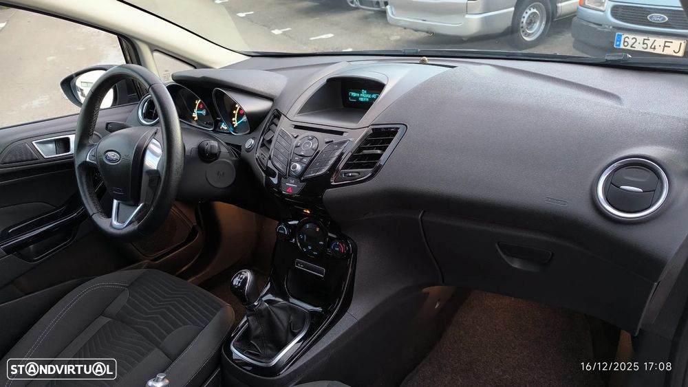 Ford Fiesta 1.0 Ti-VCT Titanium - 11