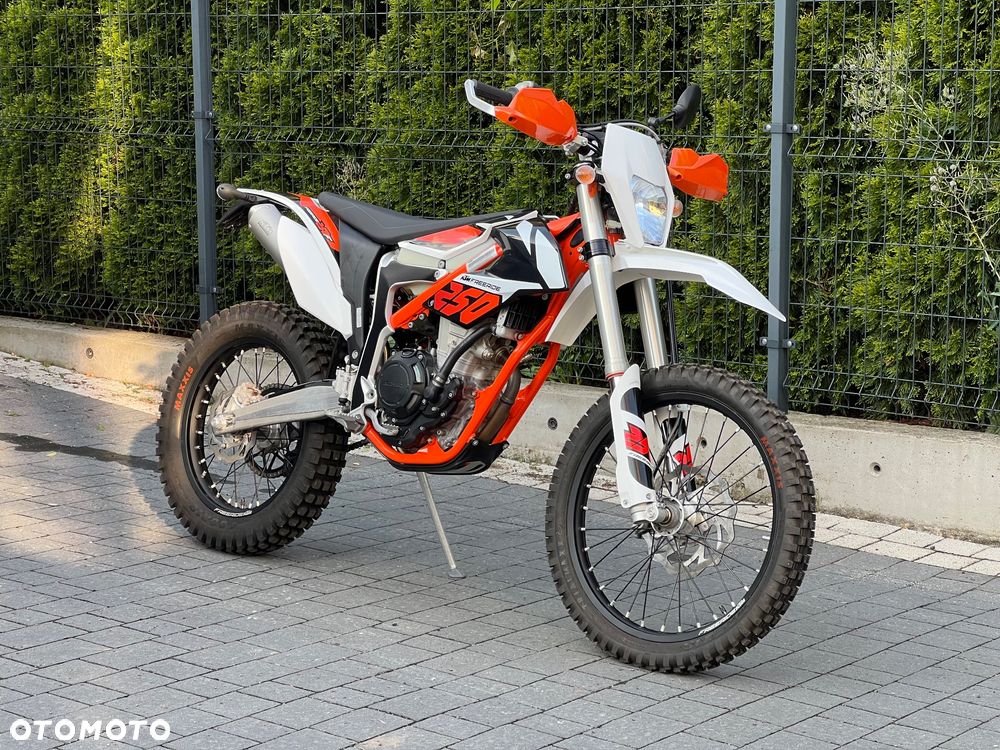 KTM Freeride - 2