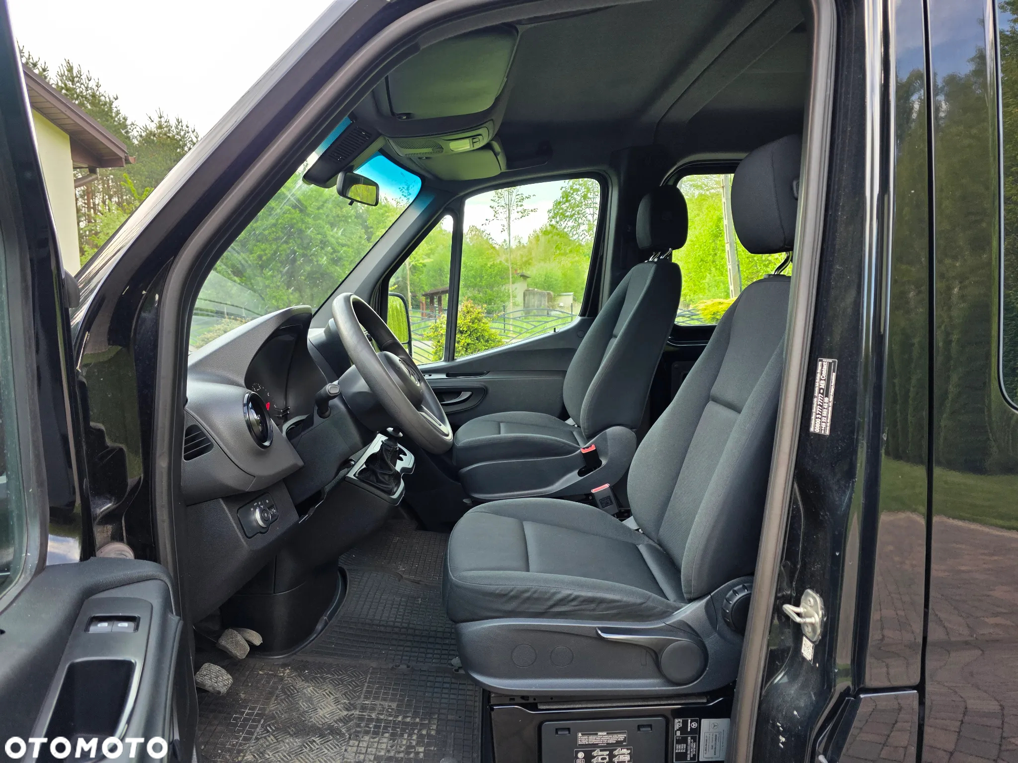 Mercedes-Benz Sprinter - 10