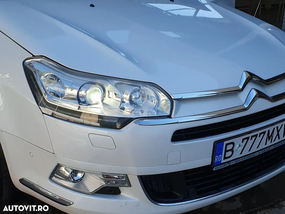Citroën C5 HDi 200 FAP Aut. Exclusive - 1