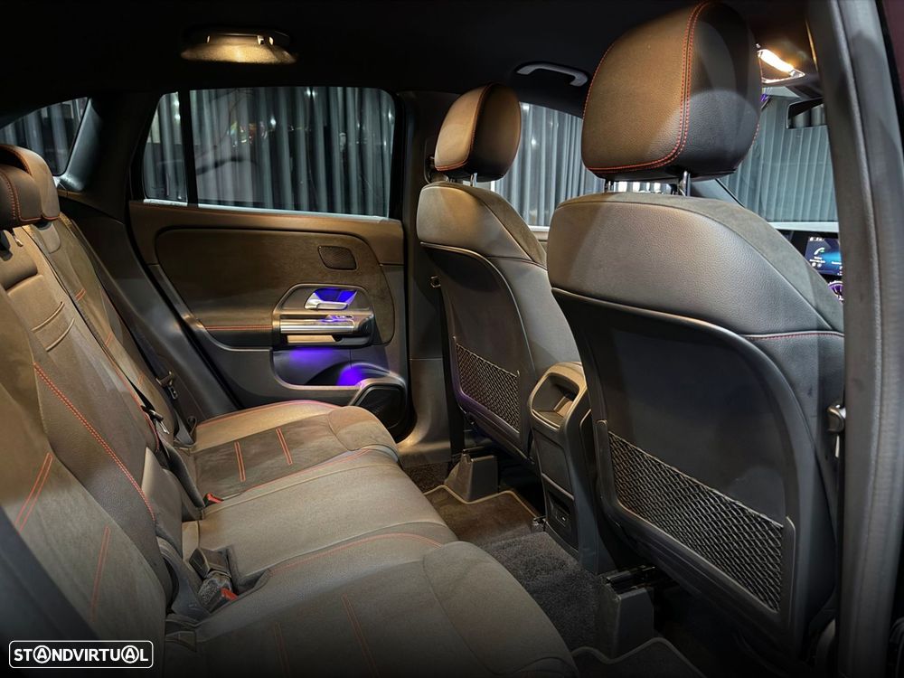 Mercedes-Benz GLA 250 e 8G-DCT AMG Line - 45