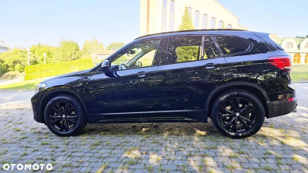 BMW X1 xDrive25d xLine - 9