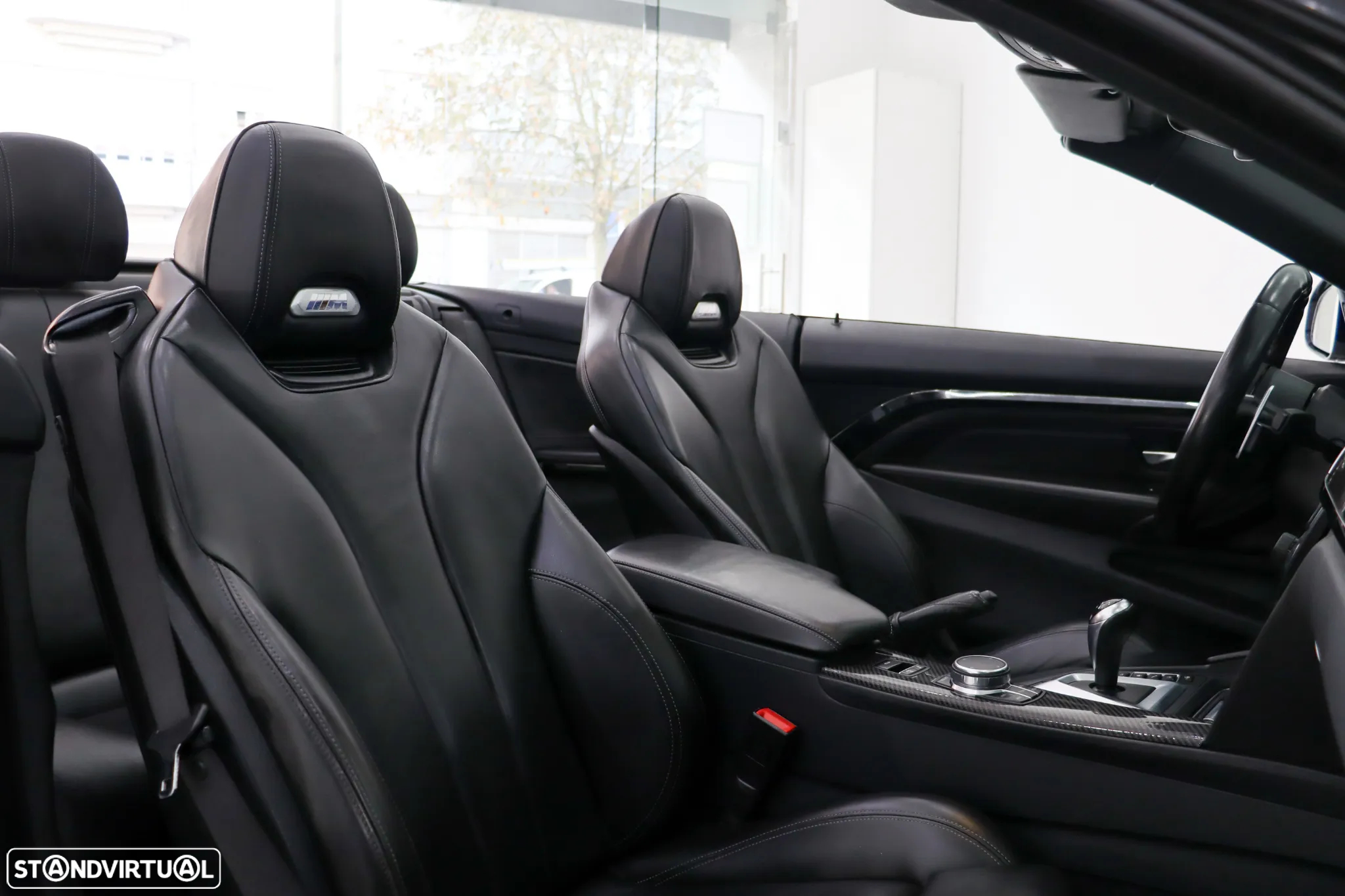 BMW M4 Cabrio DKG Competition - 32