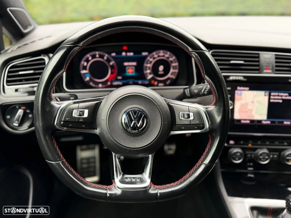 VW Golf GTI 2.0 TSI OPF Performance - 12