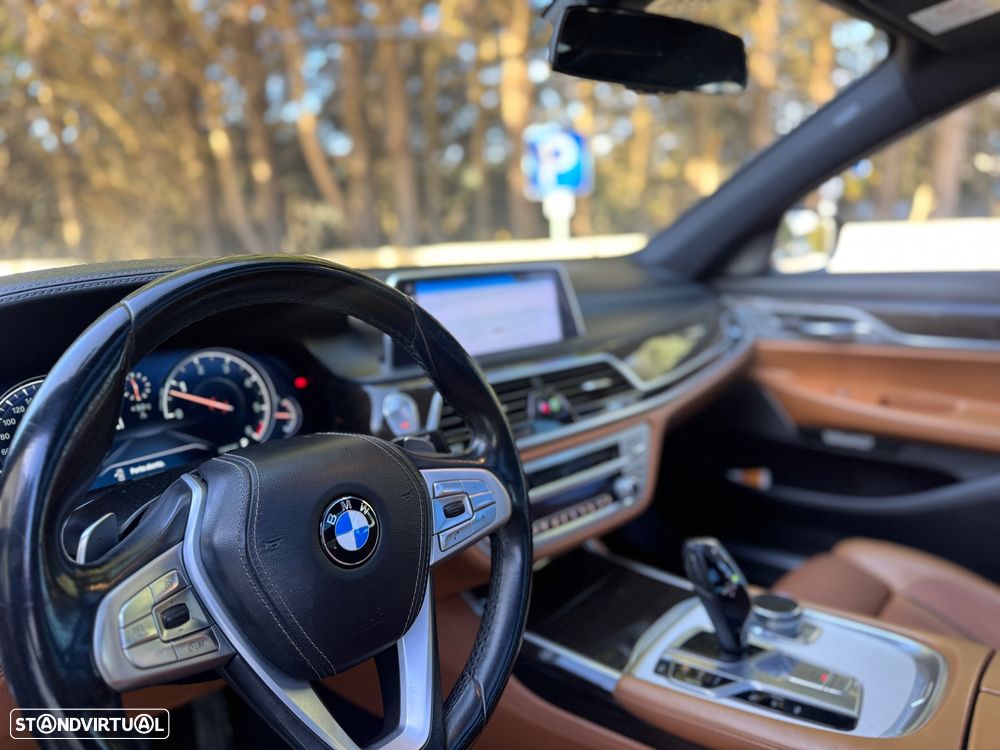 BMW 740 Ld xDrive Pack M - 19