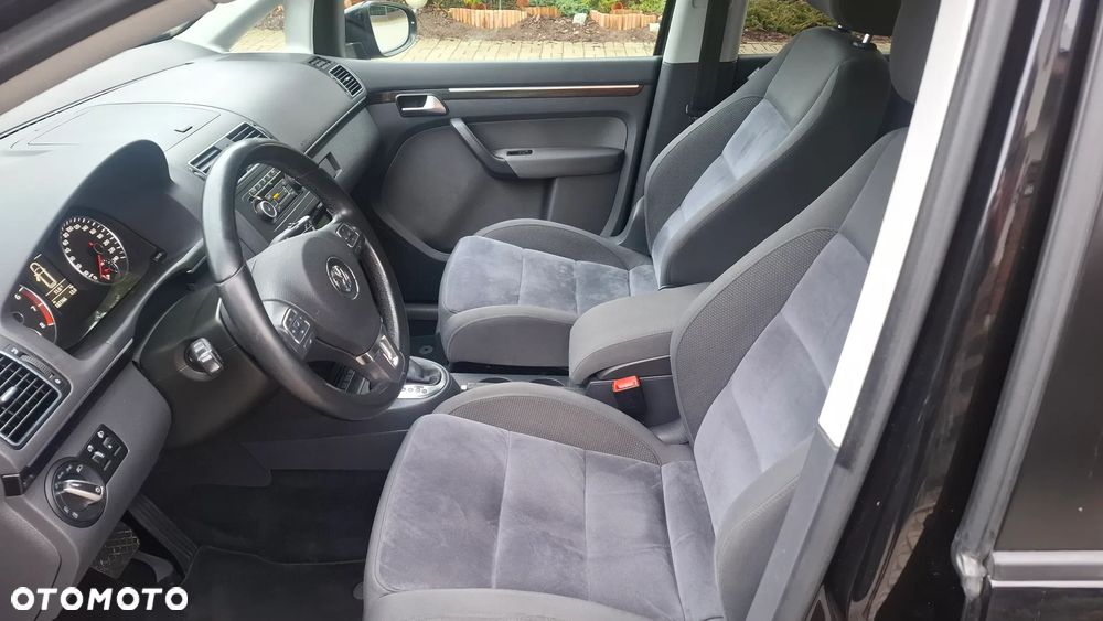 Volkswagen Touran 1.4 TSI DSG Highline - 13