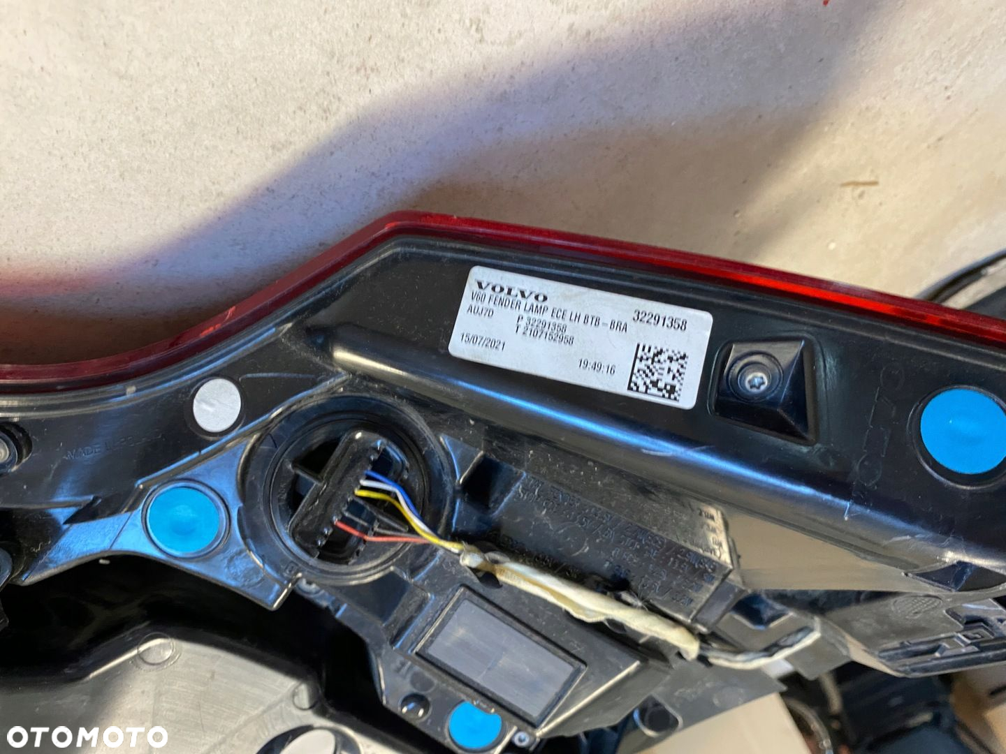 VOLVO V60 II LAMPA LEWY TYŁ LED 32291358 - 14