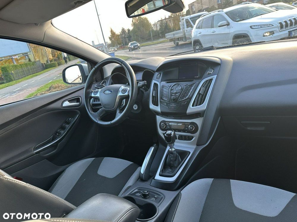 Ford Focus 1.0 EcoBoost Start-Stopp-System Champions Edition - 6