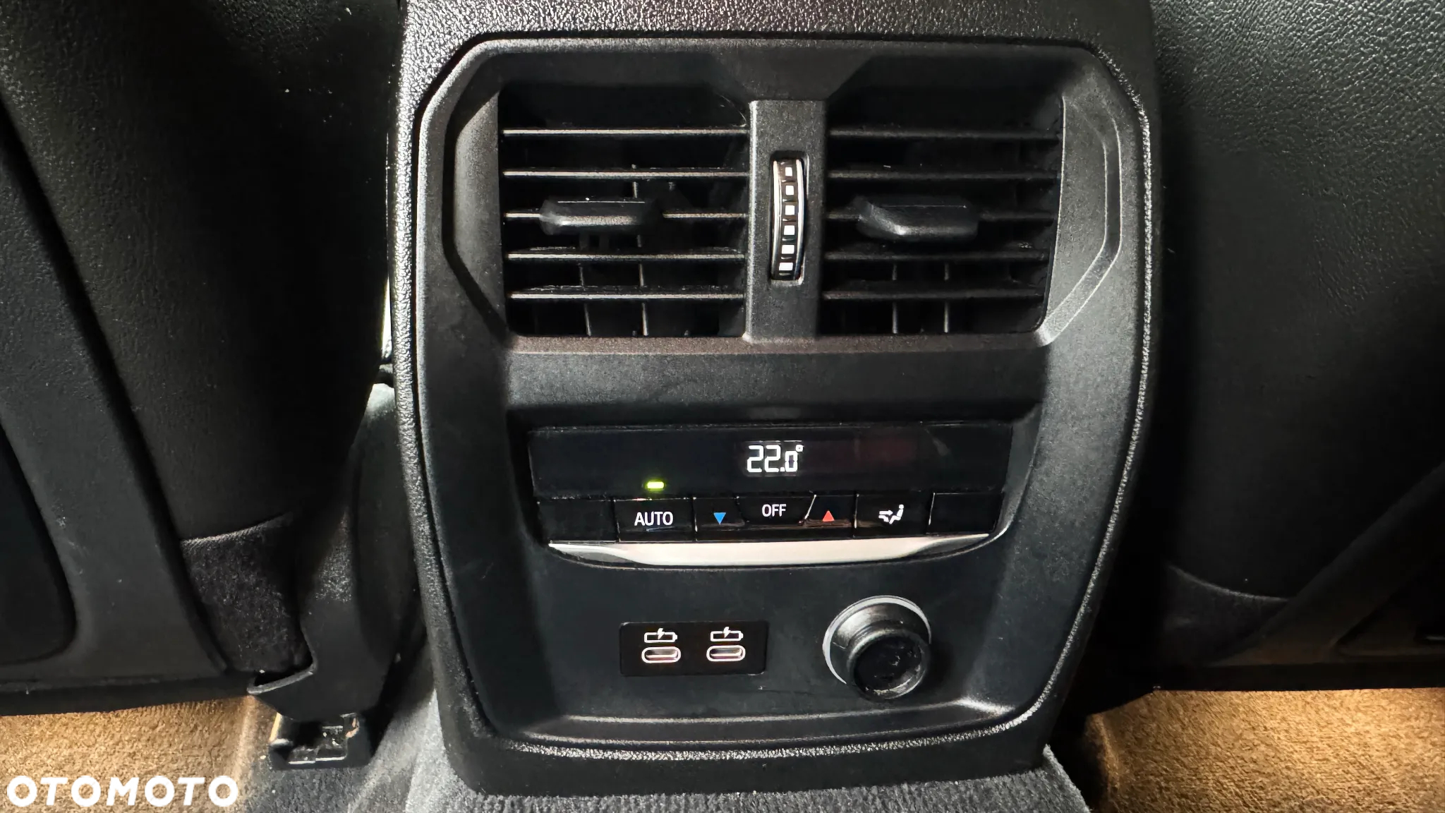 BMW Seria 3 330i Sport Line sport - 33