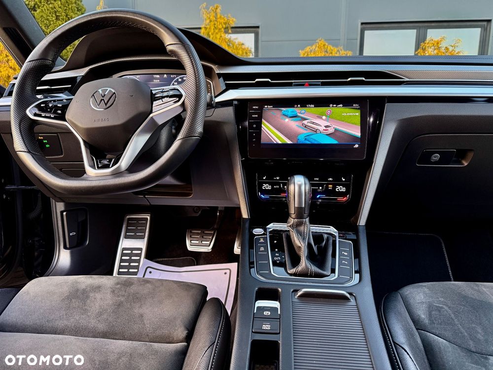 Volkswagen Arteon 2.0 TDI SCR DSG R-Line - 35