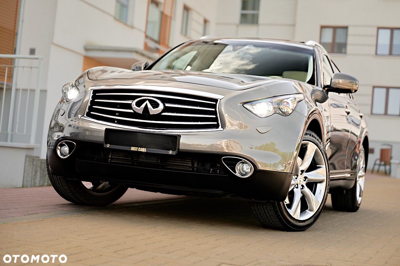Infiniti QX70 3.0d S - 1