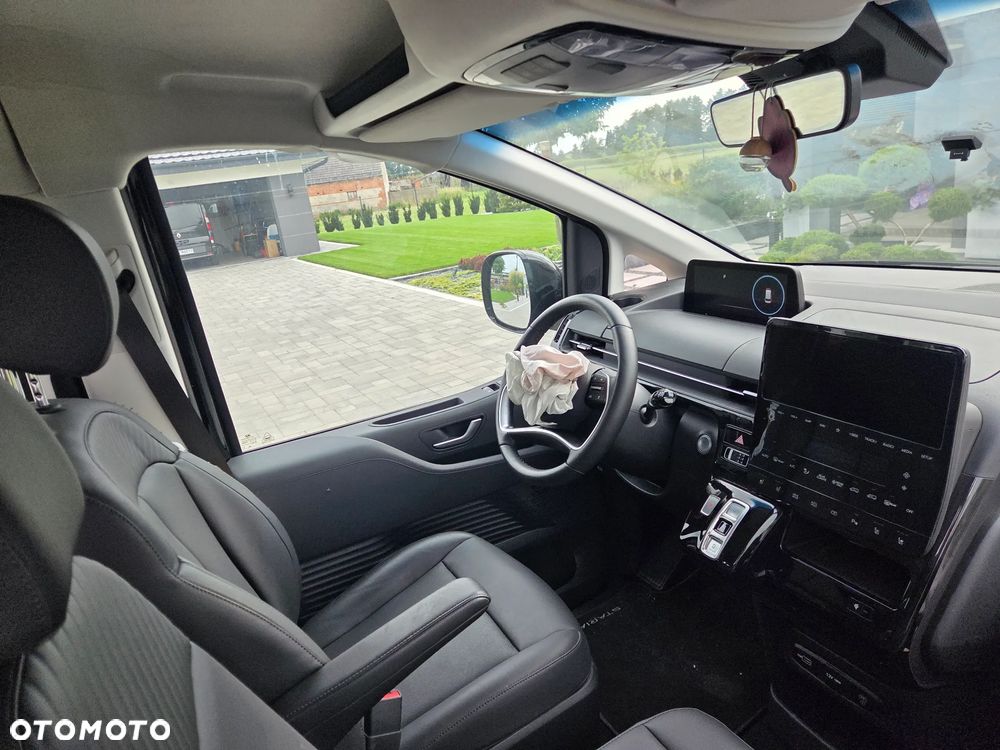 Hyundai Staria 1.6 T-GDI HEV Smart Business - 10