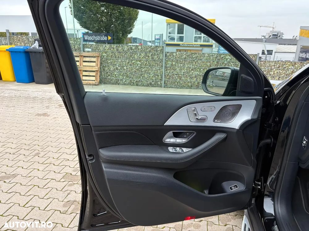 Mercedes-Benz GLE 300 d 4MATIC 9G-TRONIC AMG Line Advanced Plus - 12