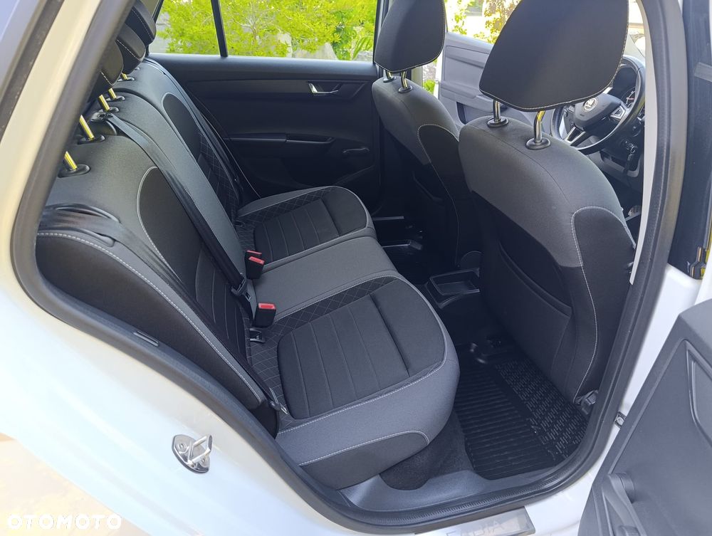Skoda Fabia 1.0 Style - 9