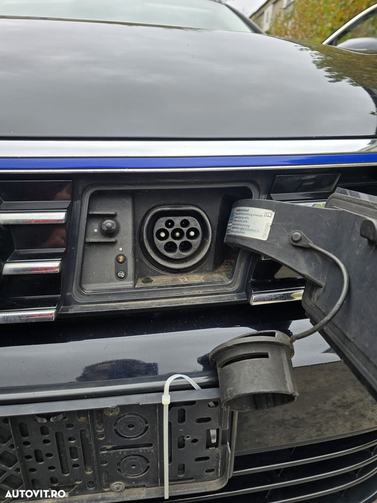 Volkswagen Passat - 28