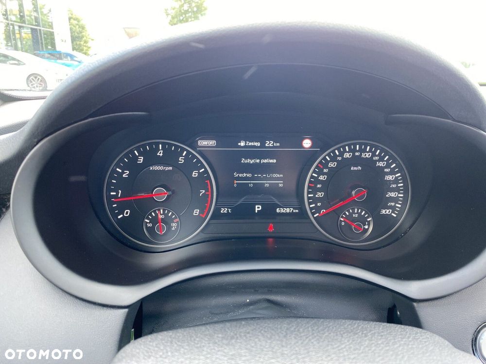 Kia Stinger - 24