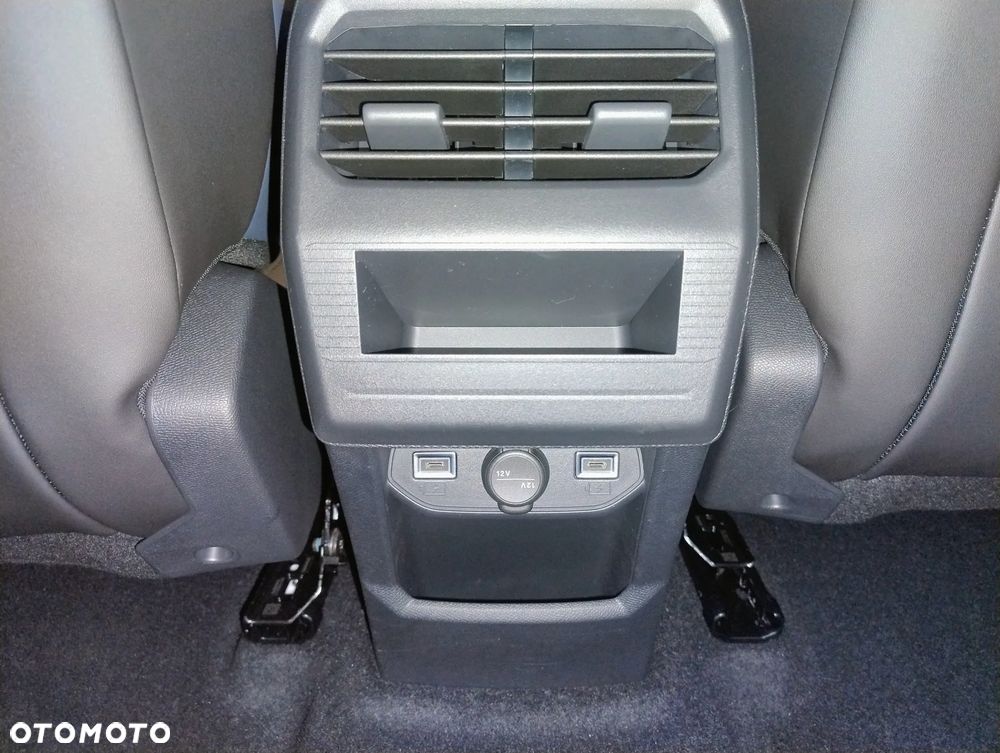 Citroën C5 Aircross 1.2 mHEV Max eDCT6 - 36