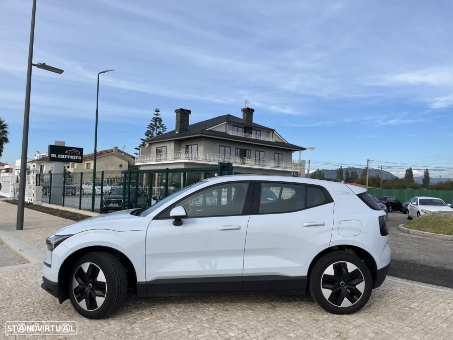 Volvo EX30 69 kWh Single Motor Extended Range Core - 16