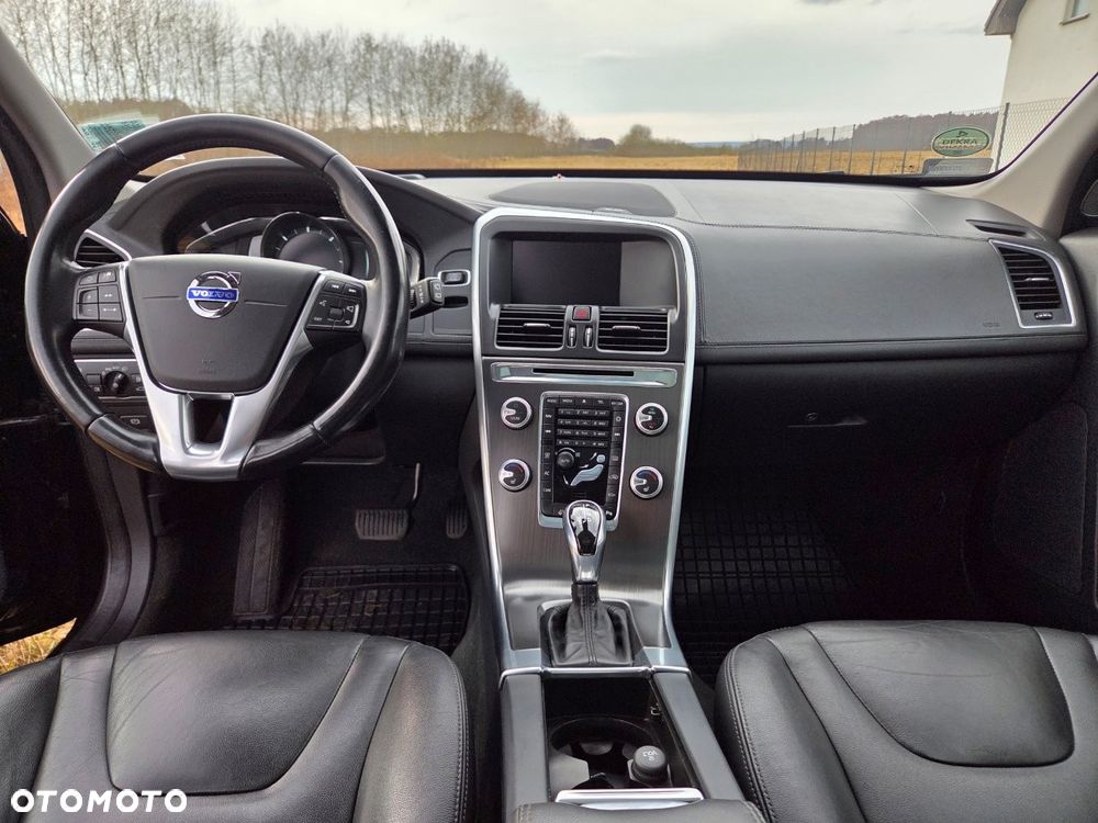 Volvo XC 60 D4 Geartronic Summum - 2