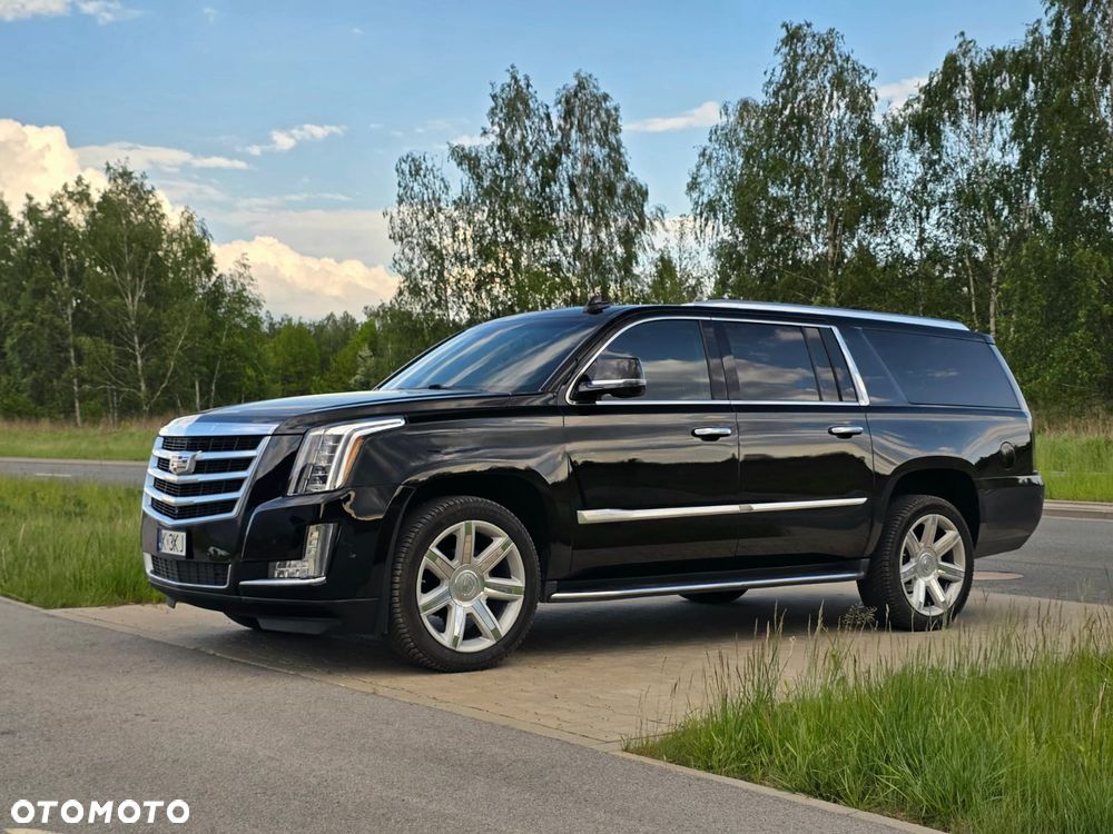 Cadillac Escalade ESV 6.2 V8 AWD AT Premium - 31