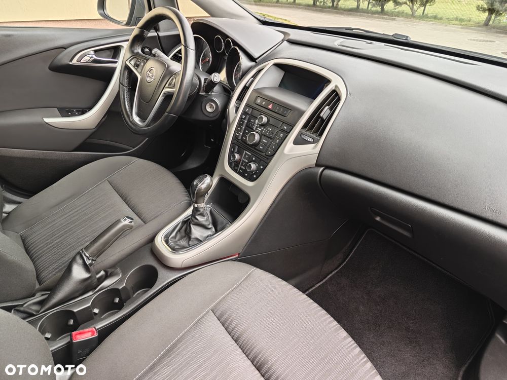 Opel Astra 1.4 Turbo Edition - 21