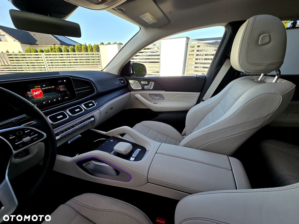 Mercedes-Benz GLE - 22