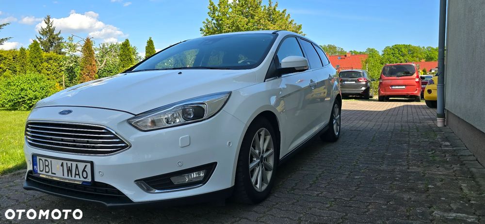 Ford Focus 2.0 TDCi Titanium ASS PowerShift - 6