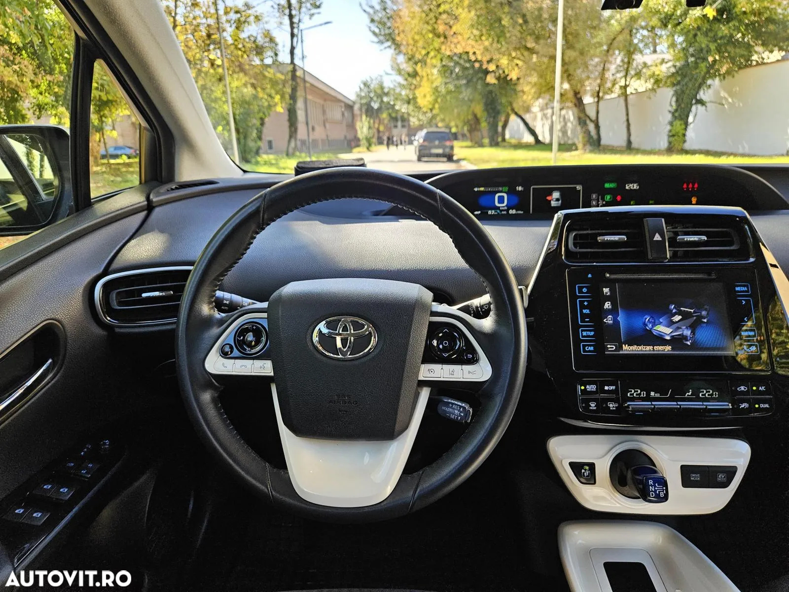 Toyota Prius - 18