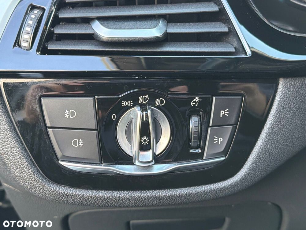 BMW Seria 5 - 23