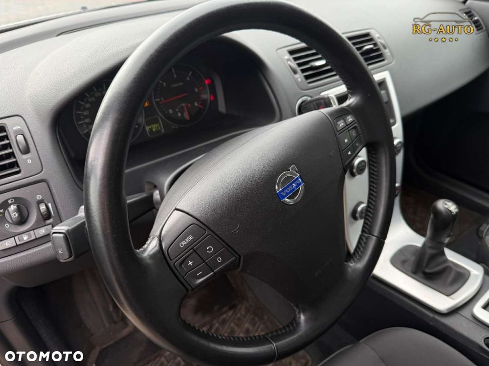 Volvo V50 - 29