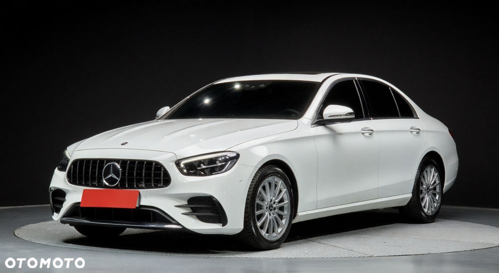 Mercedes-Benz Klasa E 250 9G-TRONIC - 2