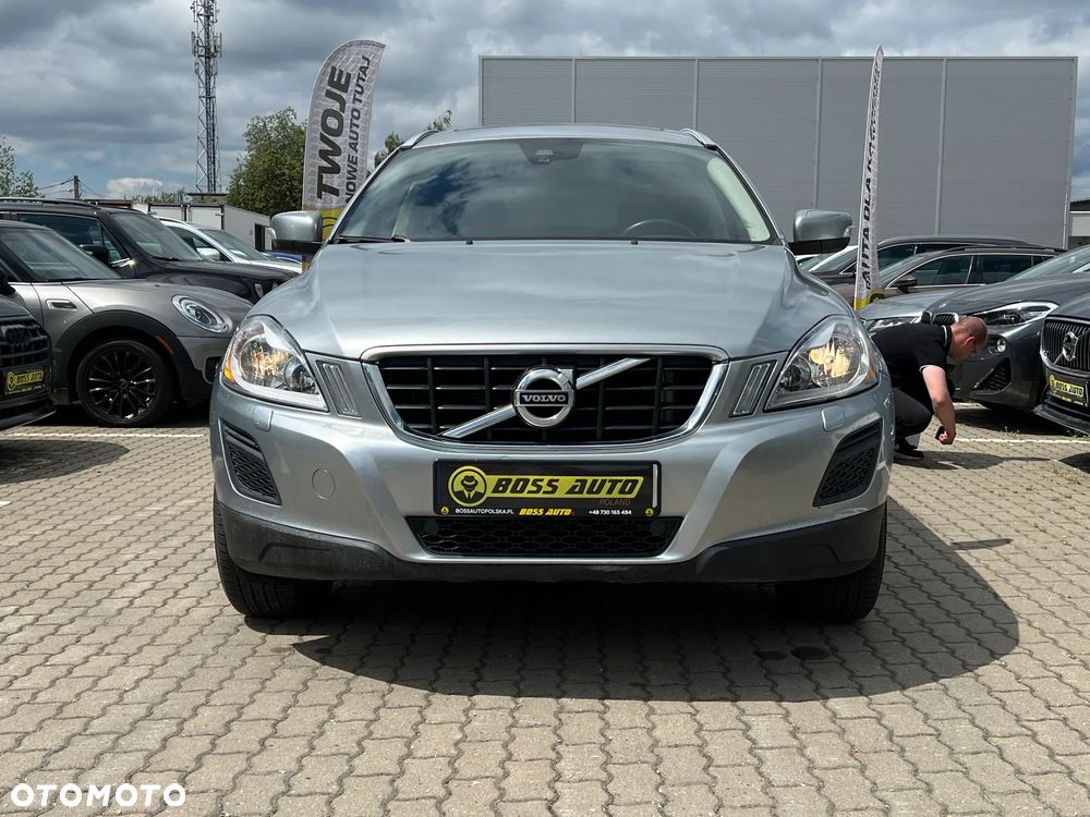 Volvo XC 60 - 4
