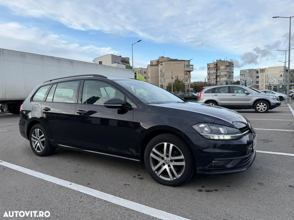 Volkswagen Golf 1.6 TDI Comfortline - 11