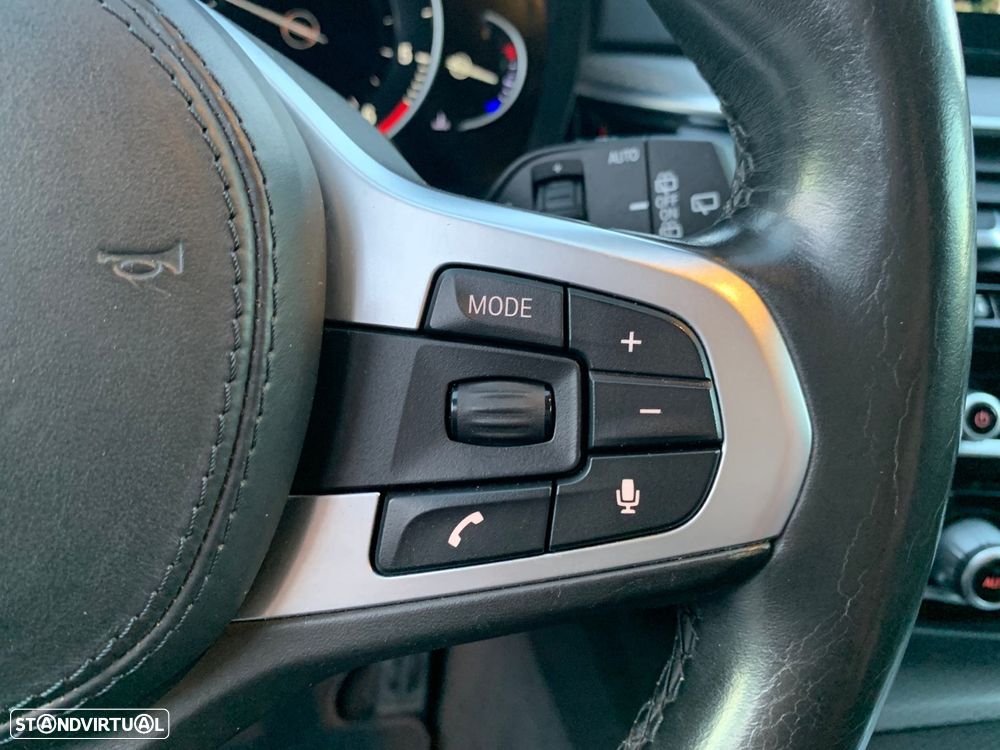 BMW 520 d Pack M Auto - 40